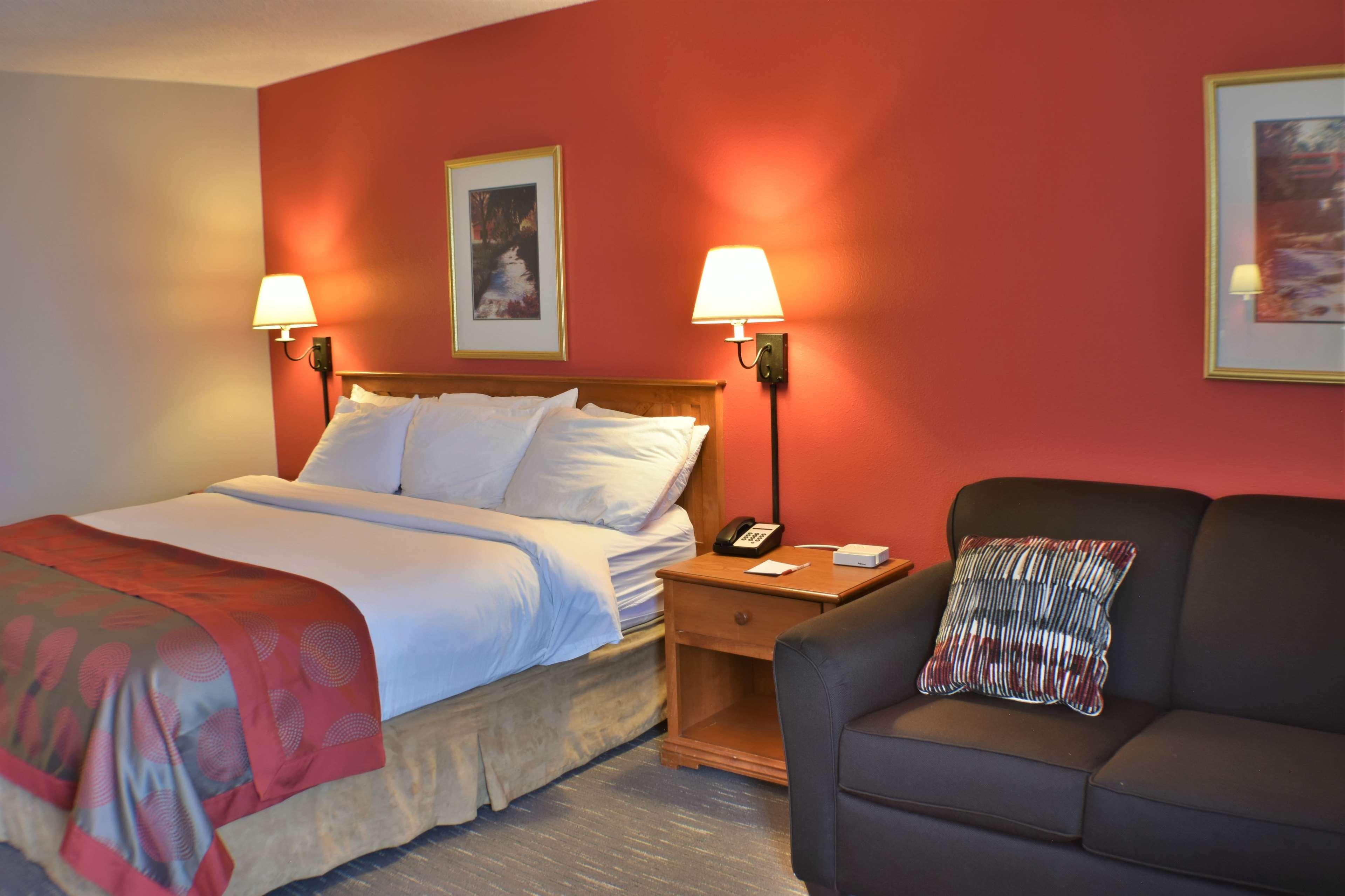Ramada By Wyndham Sioux Falls Airport - Waterpark Resort & Event Center Zewnętrze zdjęcie