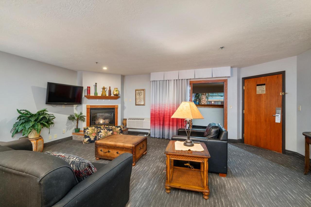 Ramada By Wyndham Sioux Falls Airport - Waterpark Resort & Event Center Zewnętrze zdjęcie