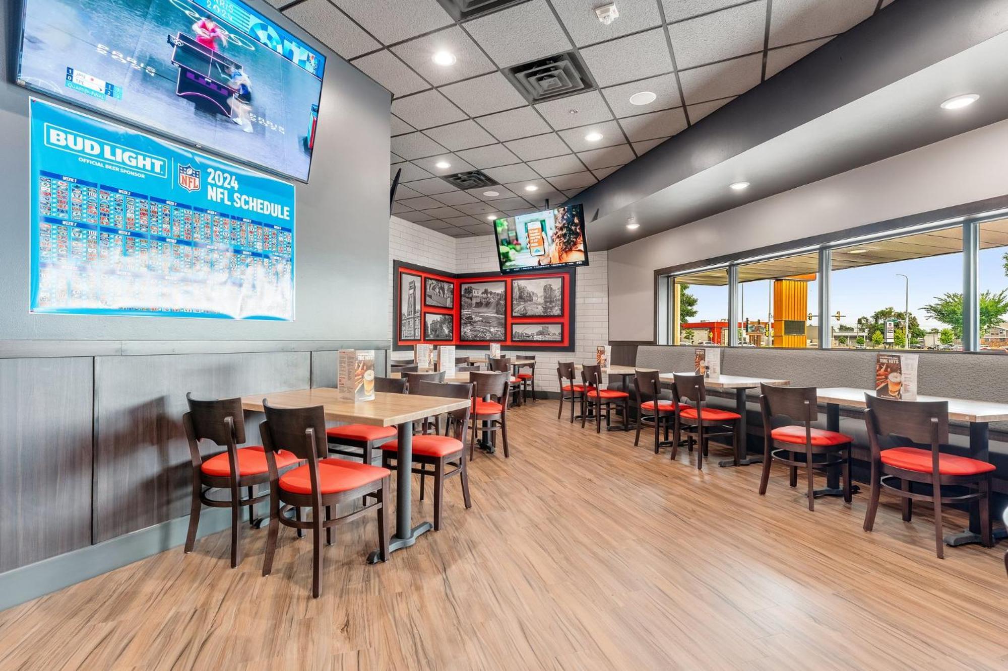 Ramada By Wyndham Sioux Falls Airport - Waterpark Resort & Event Center Zewnętrze zdjęcie