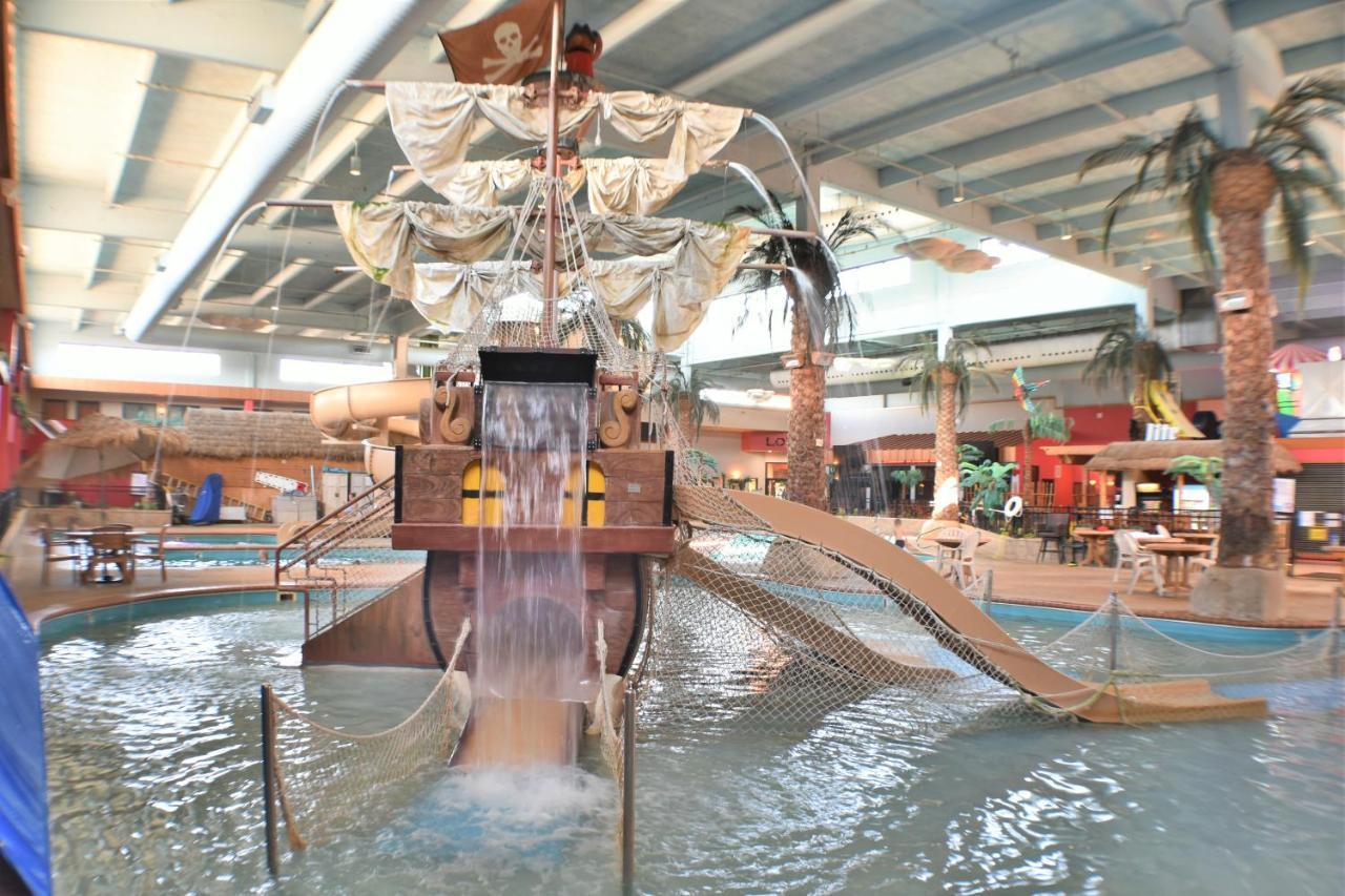 Ramada By Wyndham Sioux Falls Airport - Waterpark Resort & Event Center Zewnętrze zdjęcie